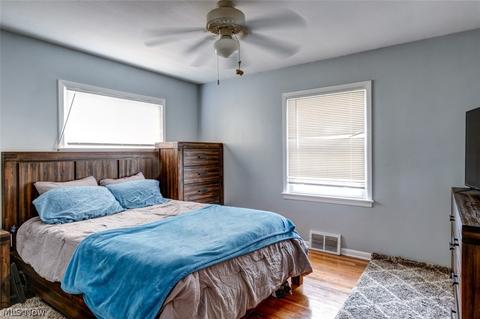 30348 Harrison St, Willowick, OH 44095 photo 10
