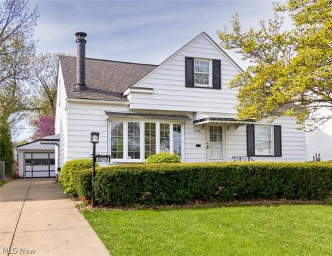 30348 Harrison St, Willowick, OH 44095 photo 1