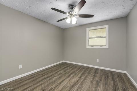 288 E 44th St, Lorain, OH 44052 photo 27