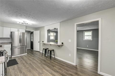 288 E 44th St, Lorain, OH 44052 photo 13