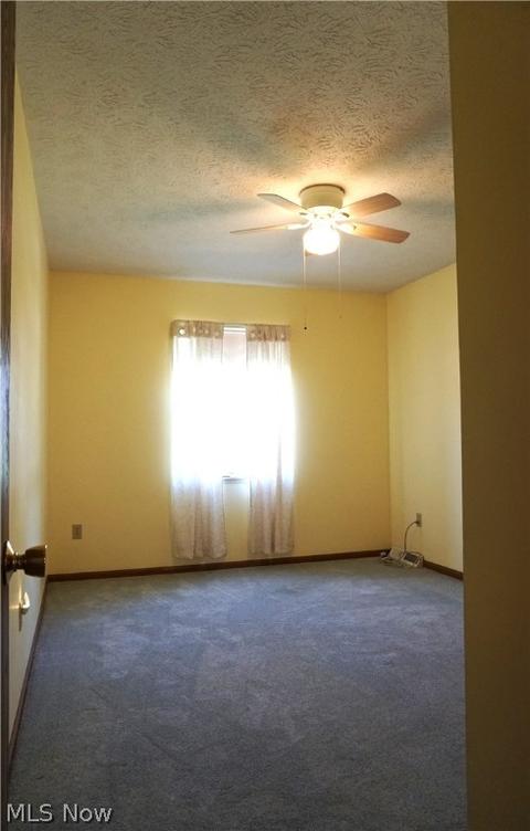 709 Bedford Ave, Elyria, OH 44035 photo 8