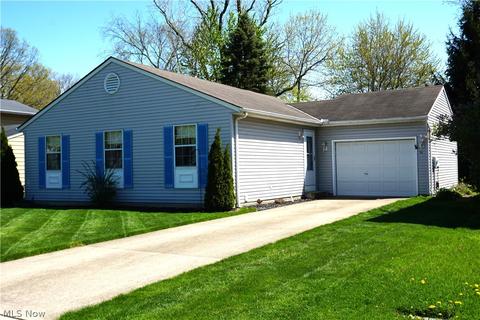 709 Bedford Ave, Elyria, OH 44035 photo 2