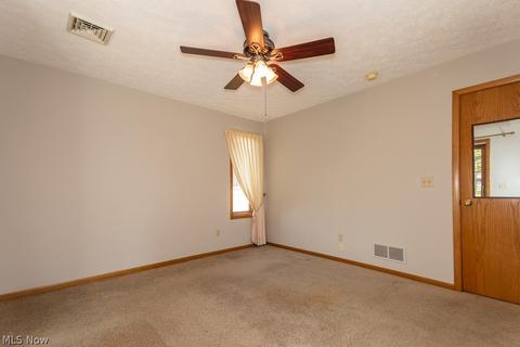 11275 Johnson Dr, Parma, OH 44130 photo 17