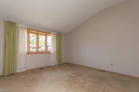 11275 Johnson Dr, Parma, OH 44130 photo 19