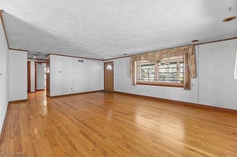 3635 Kolbe Rd, Lorain, OH 44053 photo 3