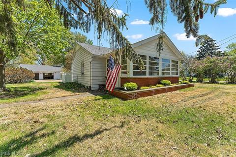 3635 Kolbe Rd, Lorain, OH 44053 photo 1