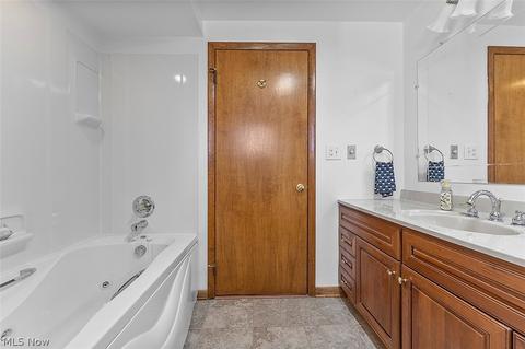3635 Kolbe Rd, Lorain, OH 44053 photo 26