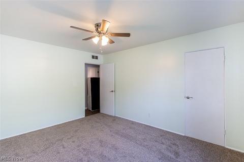 700 Willow Dr, Euclid, OH 44132 photo 14