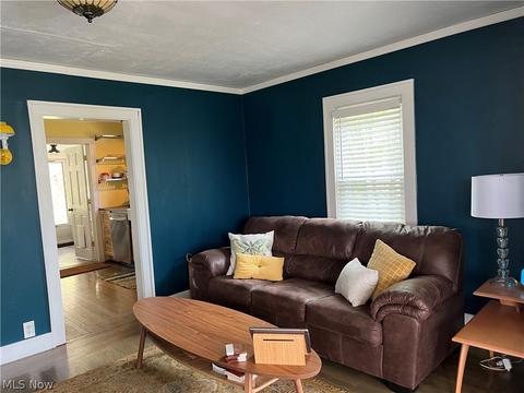 272 E Willowview Dr, Akron, OH 44319 photo 7