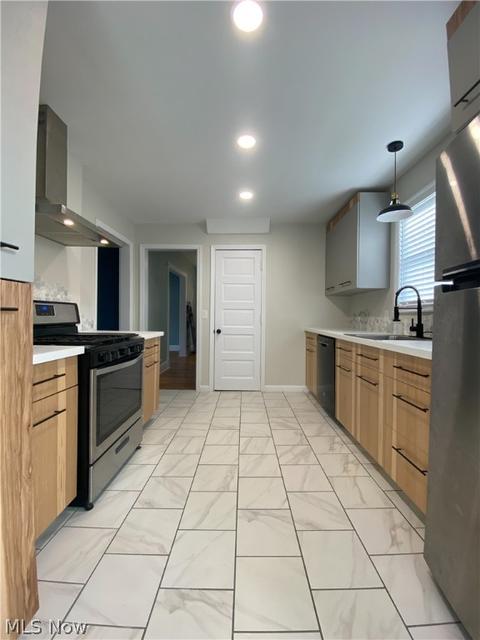 1721 E 32nd St, Lorain, OH 44055 photo 7