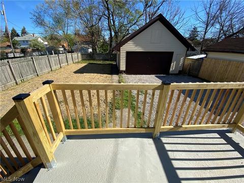 1721 E 32nd St, Lorain, OH 44055 photo 3