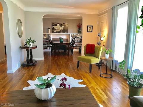 367 E 255th St, Euclid, OH 44132 photo 6
