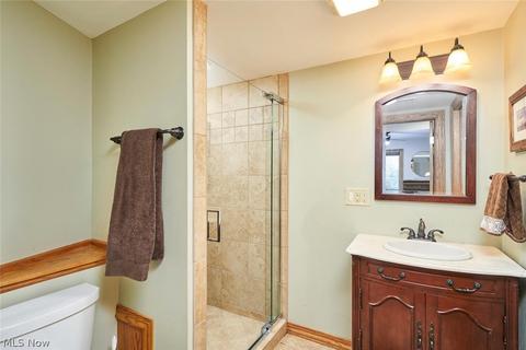 727 Wye Rd, Akron, OH 44333 photo 17