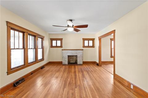 343 Kenyon Ave, Elyria, OH 44035 photo 6