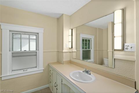 343 Kenyon Ave, Elyria, OH 44035 photo 26