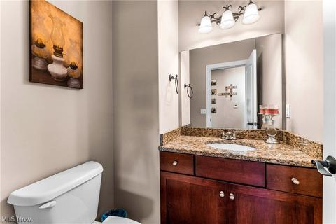 526 Berklee Dr, Youngstown, OH 44512 photo 20