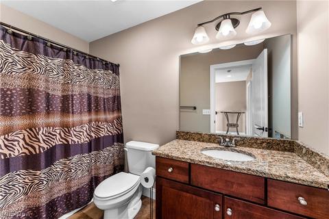 526 Berklee Dr, Youngstown, OH 44512 photo 23
