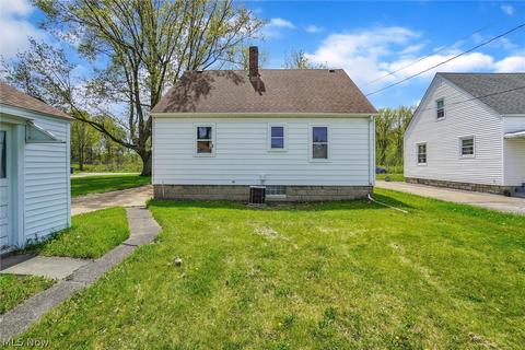 1759 E 36th St, Lorain, OH 44055 photo 23