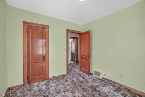 1759 E 36th St, Lorain, OH 44055 photo 12