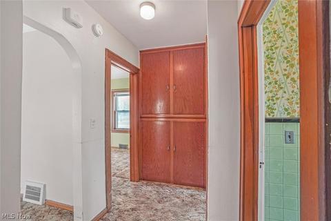1759 E 36th St, Lorain, OH 44055 photo 10