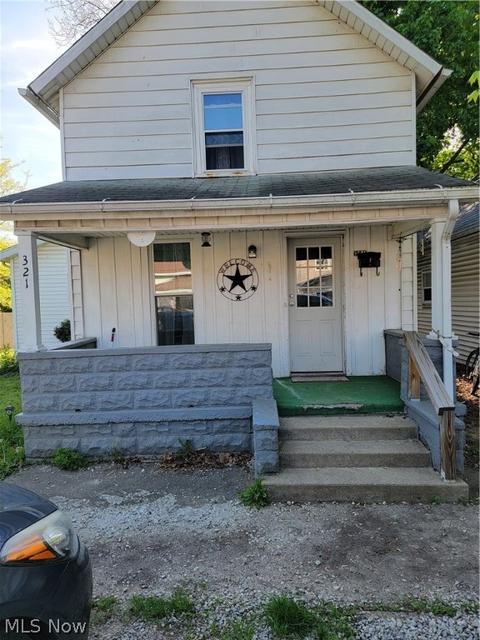 321 N 12th St, Coshocton, OH 43812 photo 1