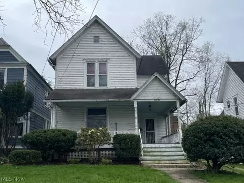 328 E Summit St, Kent, OH 44240 photo 1