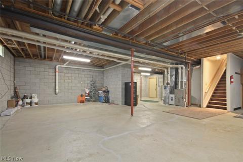 5471 Clingan Rd, Struthers, OH 44471 photo 22