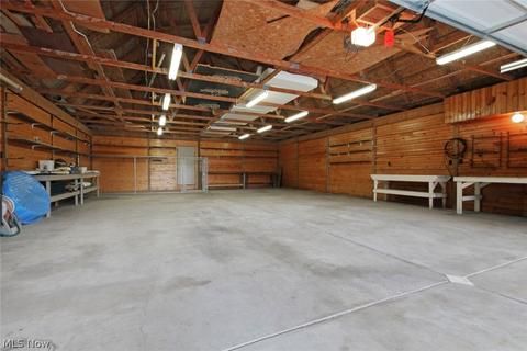 5471 Clingan Rd, Struthers, OH 44471 photo 6