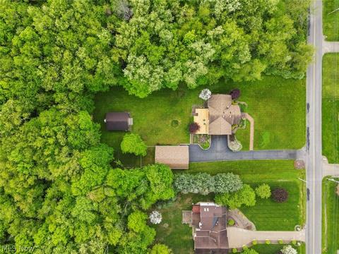 5471 Clingan Rd, Struthers, OH 44471 photo 10