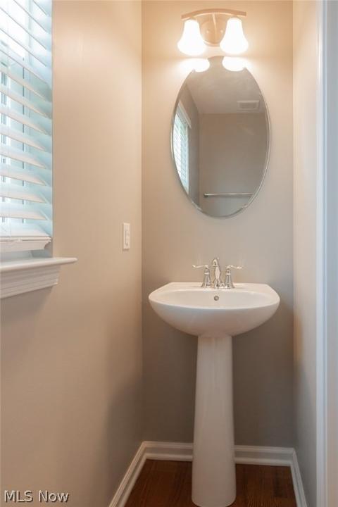 806 Walcutt Ct, Lagrange, OH 44050 photo 9