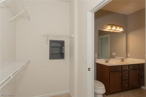 806 Walcutt Ct, Lagrange, OH 44050 photo 20