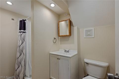 458 7th St, Struthers, OH 44471 photo 19