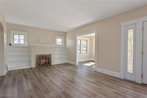 458 7th St, Struthers, OH 44471 photo 5