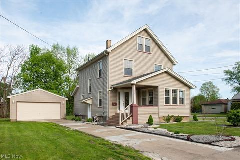 458 7th St, Struthers, OH 44471 photo 1