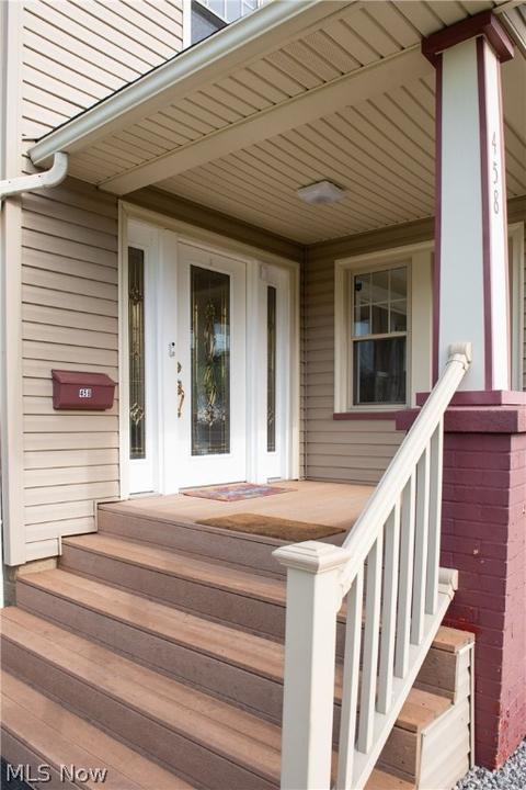 458 7th St, Struthers, OH 44471 photo 4