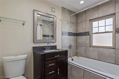 458 7th St, Struthers, OH 44471 photo 12