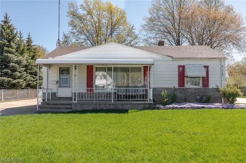 1611 Rush Rd, Wickliffe, OH 44092 photo 1