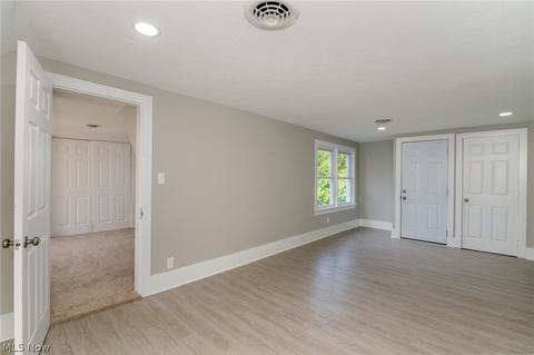 438 High St, Wadsworth, OH 44281 photo 17