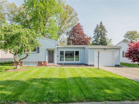 260 Colgate Ave, Elyria, OH 44035 photo 1