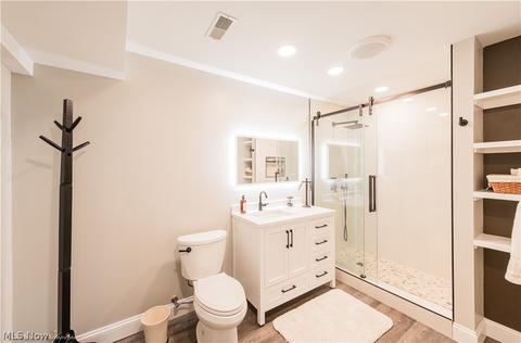 7665 Pinecrest Ln, Solon, OH 44139 photo 27