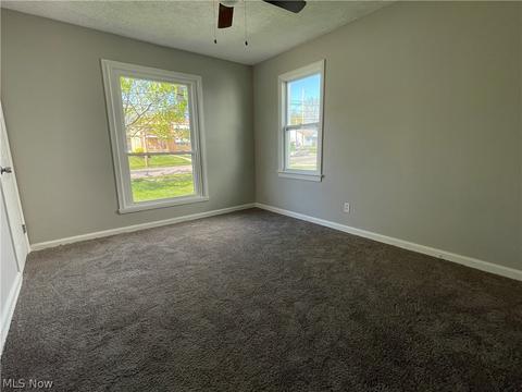 18606 Libby Rd, Maple Heights, OH 44137 photo 14