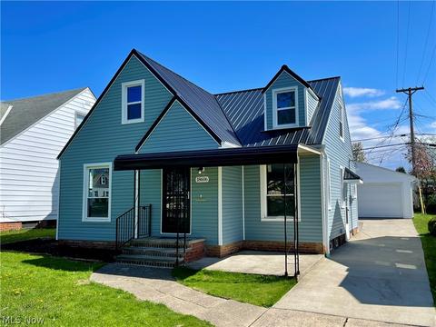 18606 Libby Rd, Maple Heights, OH 44137 photo 1