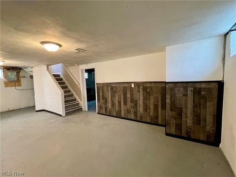 18606 Libby Rd, Maple Heights, OH 44137 photo 19