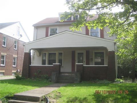 122 Bellflower Ave NW, Canton, OH 44708 photo 1