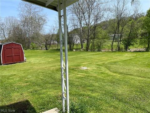 4 Devore St, Adena, OH 43901 photo 9
