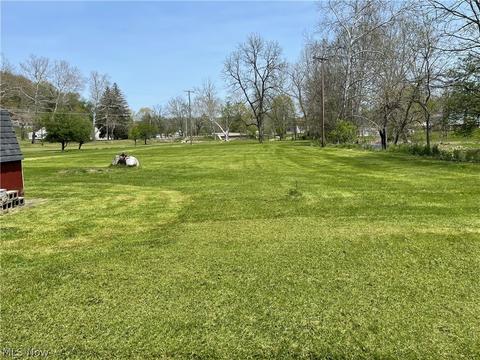 4 Devore St, Adena, OH 43901 photo 6