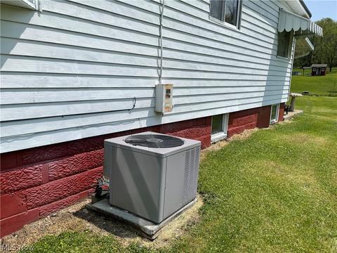 4 Devore St, Adena, OH 43901 photo 17
