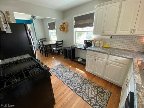 206 Colgate Ave, Elyria, OH 44035 photo 4