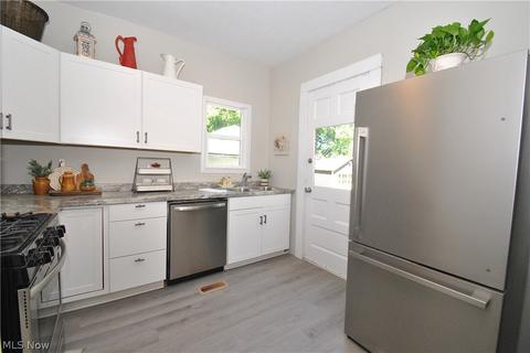 5511 Fort Ave, Ashtabula, OH 44004 photo 7