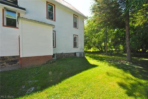 5511 Fort Ave, Ashtabula, OH 44004 photo 3